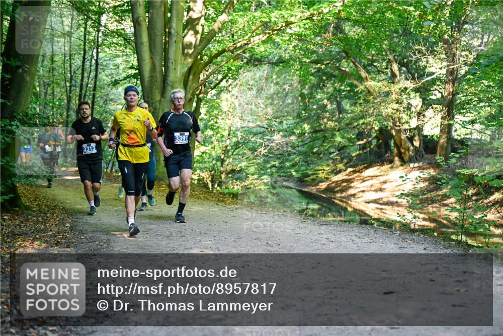 28.09.2025 - 33. Volkslauf durch das schöne Alstertal Dr. Thomas Lammeyer http://msf.ph/oto/8957817 28.09.2025 10:49:31 Laufen 3313, 3391 meine-sportfotos.de