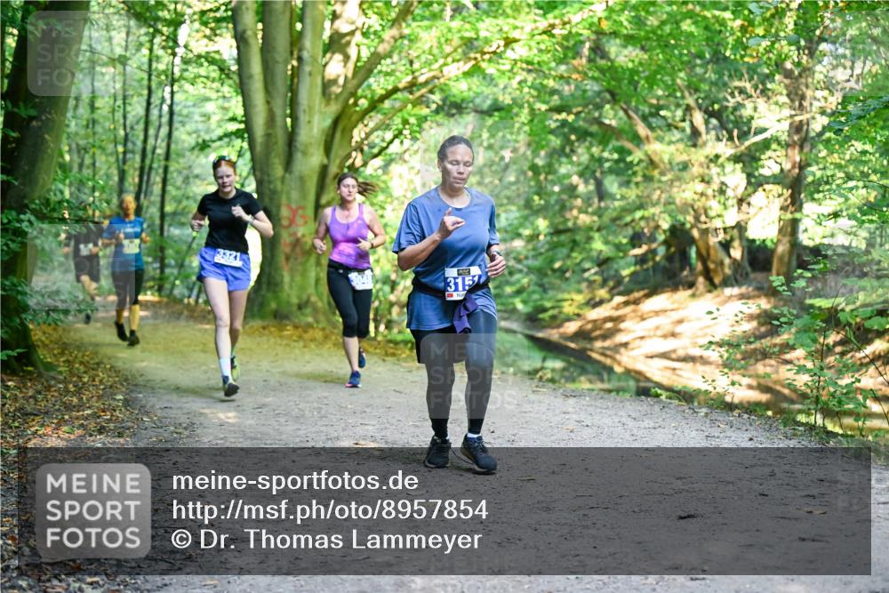 28.09.2025 - 33. Volkslauf durch das schöne Alstertal Dr. Thomas Lammeyer http://msf.ph/oto/8957854 28.09.2025 10:49:37 Laufen 3321, 315 meine-sportfotos.de