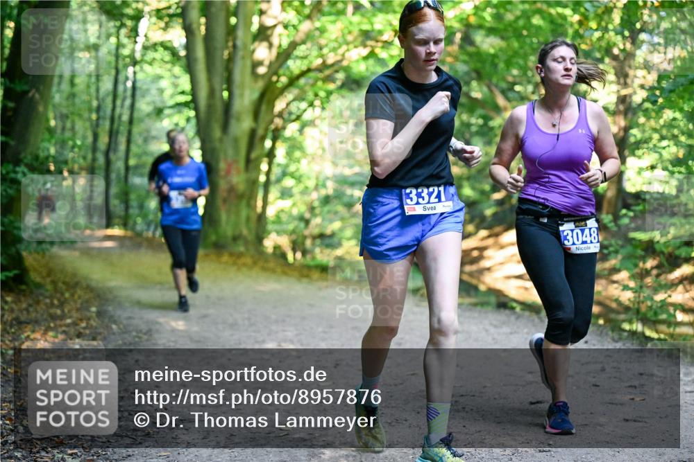28.09.2025 - 33. Volkslauf durch das schöne Alstertal Dr. Thomas Lammeyer http://msf.ph/oto/8957876 28.09.2025 10:49:39 Laufen 13321, 3048 meine-sportfotos.de