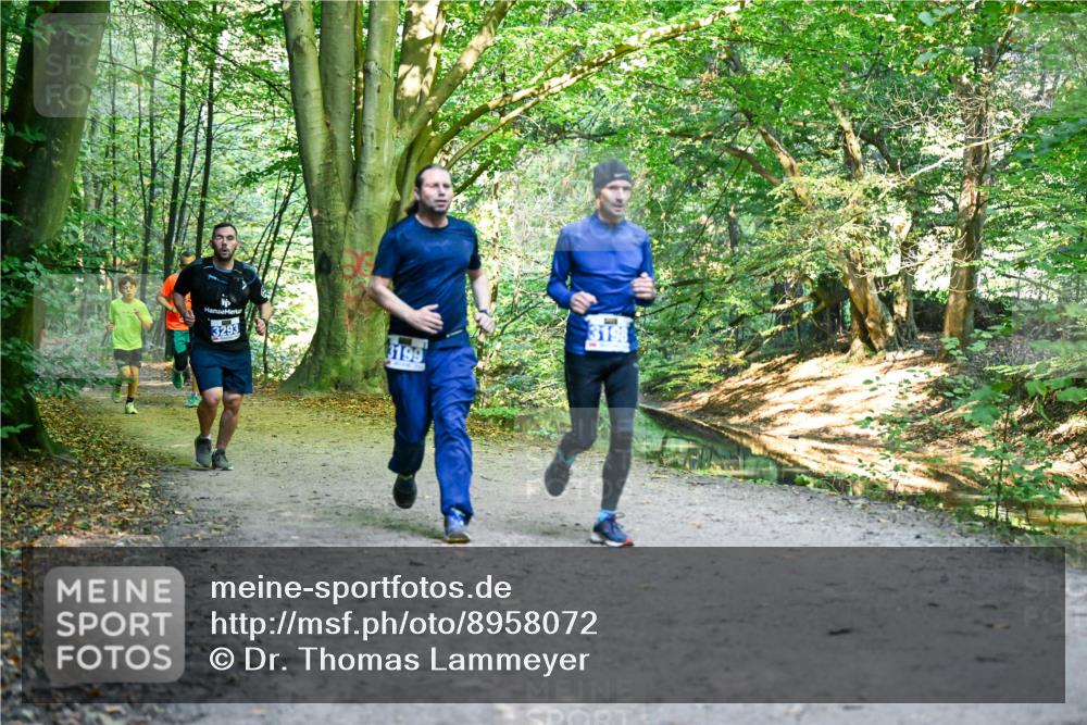 28.09.2025 - 33. Volkslauf durch das schöne Alstertal Dr. Thomas Lammeyer http://msf.ph/oto/8958072 28.09.2025 10:50:24 Laufen 3293, 3199 meine-sportfotos.de