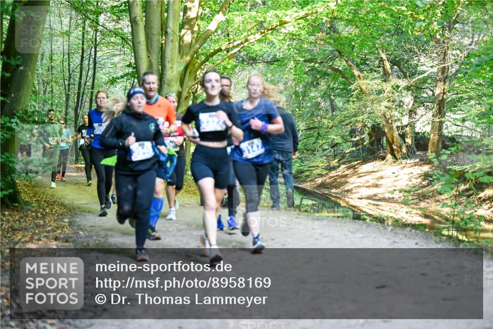 28.09.2025 - 33. Volkslauf durch das schöne Alstertal Dr. Thomas Lammeyer http://msf.ph/oto/8958169 28.09.2025 10:50:43 Laufen 3147 meine-sportfotos.de