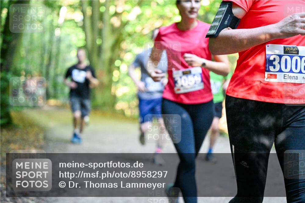 28.09.2025 - 33. Volkslauf durch das schöne Alstertal Dr. Thomas Lammeyer http://msf.ph/oto/8958297 28.09.2025 10:51:14 Laufen 3059, 3006 meine-sportfotos.de