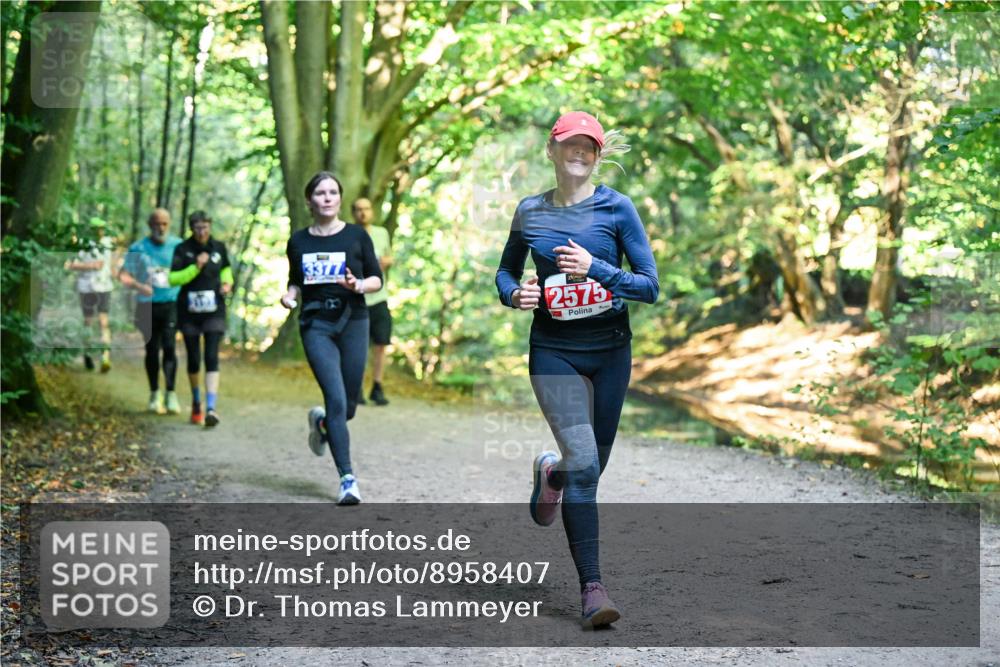 28.09.2025 - 33. Volkslauf durch das schöne Alstertal Dr. Thomas Lammeyer http://msf.ph/oto/8958407 28.09.2025 10:51:30 Laufen 2575 meine-sportfotos.de