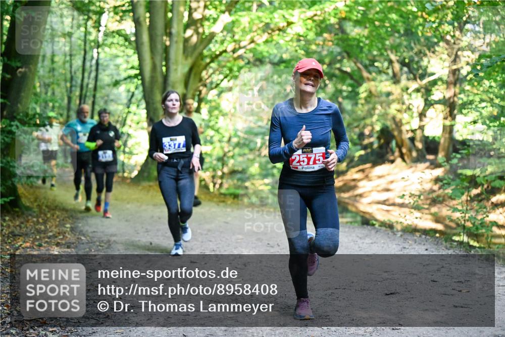 28.09.2025 - 33. Volkslauf durch das schöne Alstertal Dr. Thomas Lammeyer http://msf.ph/oto/8958408 28.09.2025 10:51:31 Laufen 3377, 2575 meine-sportfotos.de
