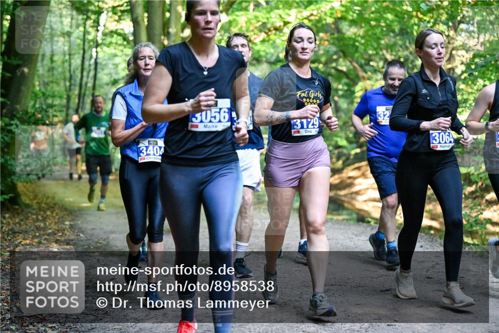 28.09.2025 - 33. Volkslauf durch das schöne Alstertal Dr. Thomas Lammeyer http://msf.ph/oto/8958538 28.09.2025 10:51:50 Laufen 340, 3056, 00000, 13129, 32, 3064 meine-sportfotos.de