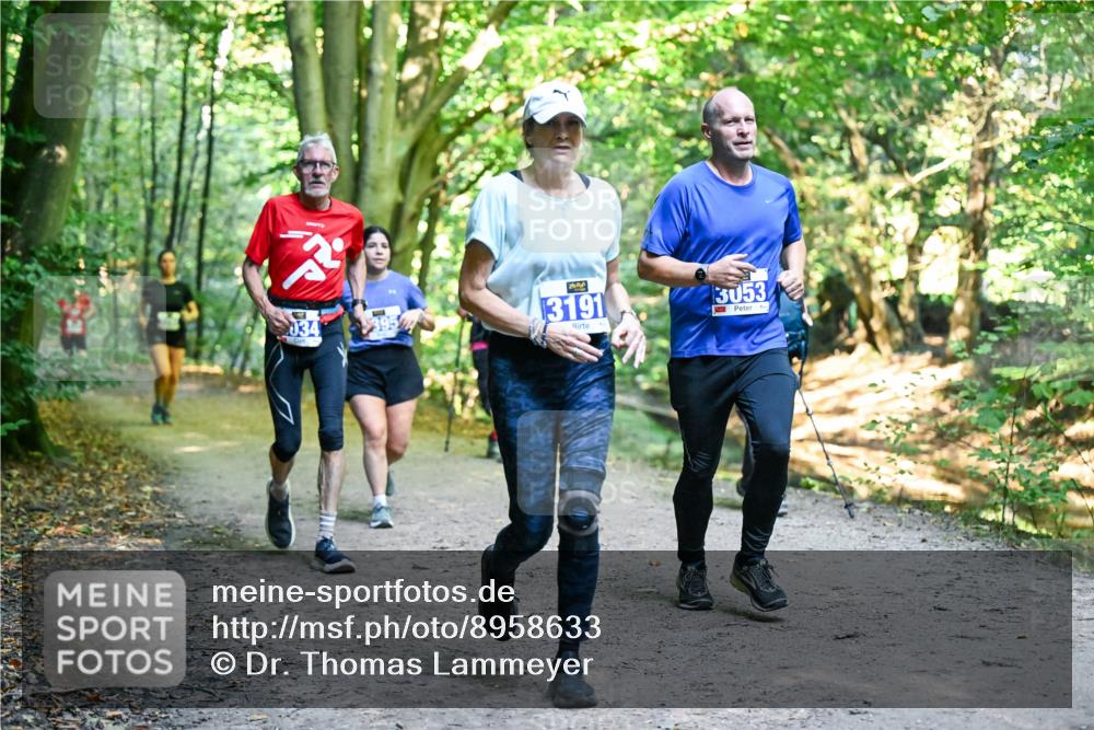 28.09.2025 - 33. Volkslauf durch das schöne Alstertal Dr. Thomas Lammeyer http://msf.ph/oto/8958633 28.09.2025 10:52:12 Laufen 034, 3191, 3053 meine-sportfotos.de