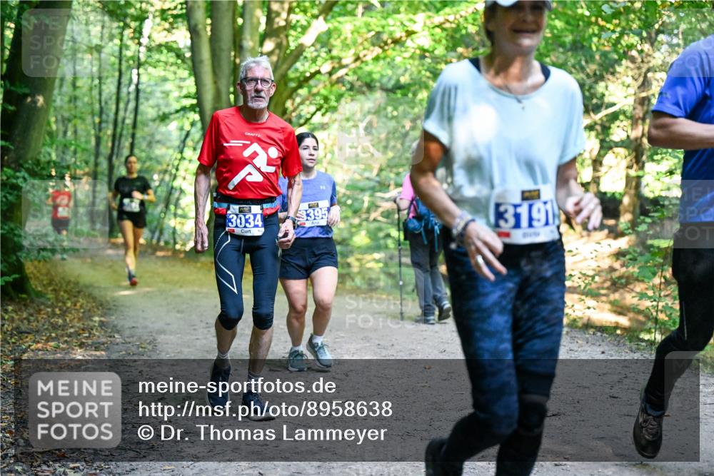28.09.2025 - 33. Volkslauf durch das schöne Alstertal Dr. Thomas Lammeyer http://msf.ph/oto/8958638 28.09.2025 10:52:13 Laufen 3034, 1, 3395, 31917, 3191 meine-sportfotos.de