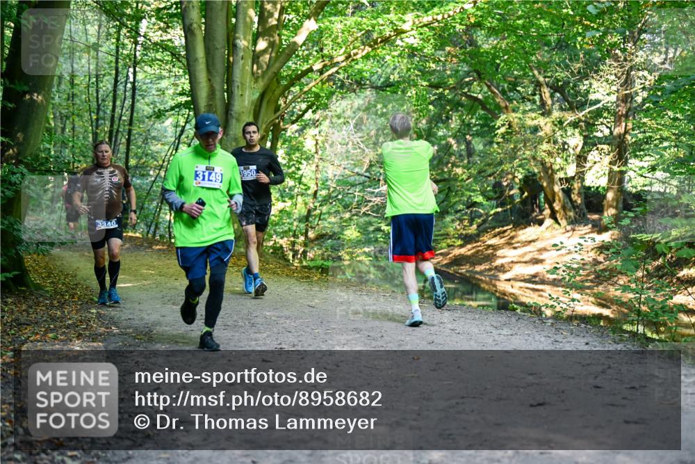 28.09.2025 - 33. Volkslauf durch das schöne Alstertal Dr. Thomas Lammeyer http://msf.ph/oto/8958682 28.09.2025 10:52:27 Laufen 3340, 3149, 3950 meine-sportfotos.de