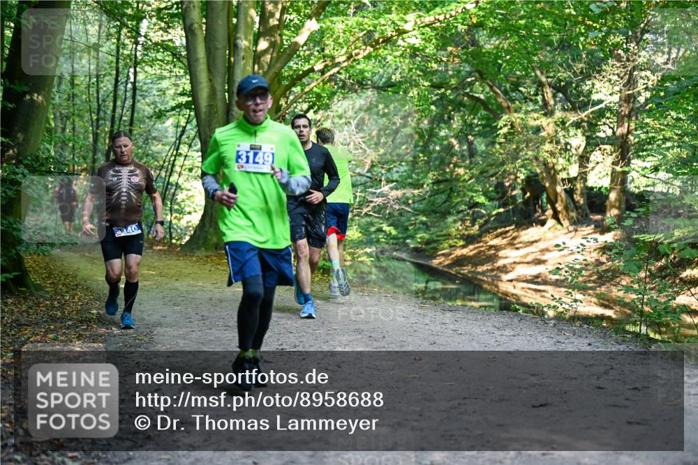 28.09.2025 - 33. Volkslauf durch das schöne Alstertal Dr. Thomas Lammeyer http://msf.ph/oto/8958688 28.09.2025 10:52:27 Laufen 340, 3149 meine-sportfotos.de