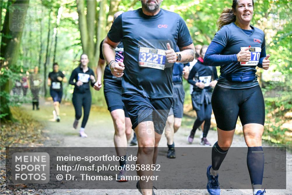 28.09.2025 - 33. Volkslauf durch das schöne Alstertal Dr. Thomas Lammeyer http://msf.ph/oto/8958852 28.09.2025 10:52:56 Laufen 3221, 70 meine-sportfotos.de