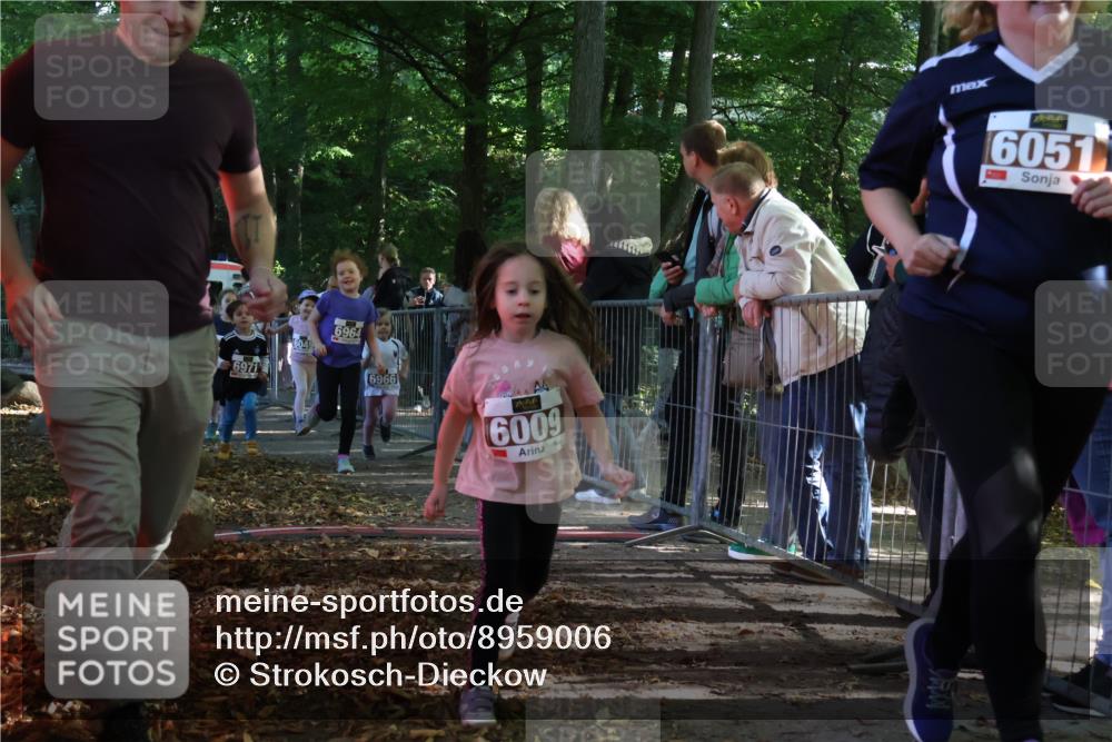 28.09.2025 - 33. Volkslauf durch das schöne Alstertal Strokosch-Dieckow http://msf.ph/oto/8959006 28.09.2025 10:42:54 Ziel  meine-sportfotos.de