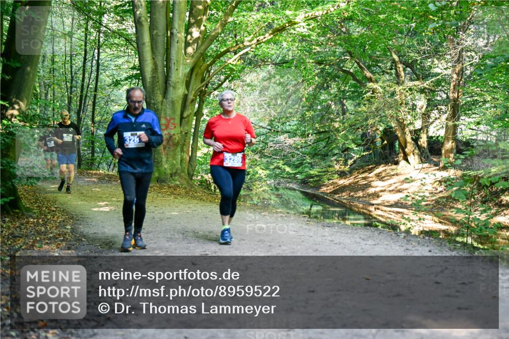 28.09.2025 - 33. Volkslauf durch das schöne Alstertal Dr. Thomas Lammeyer http://msf.ph/oto/8959522 28.09.2025 10:54:39 Laufen 3284, 328 meine-sportfotos.de