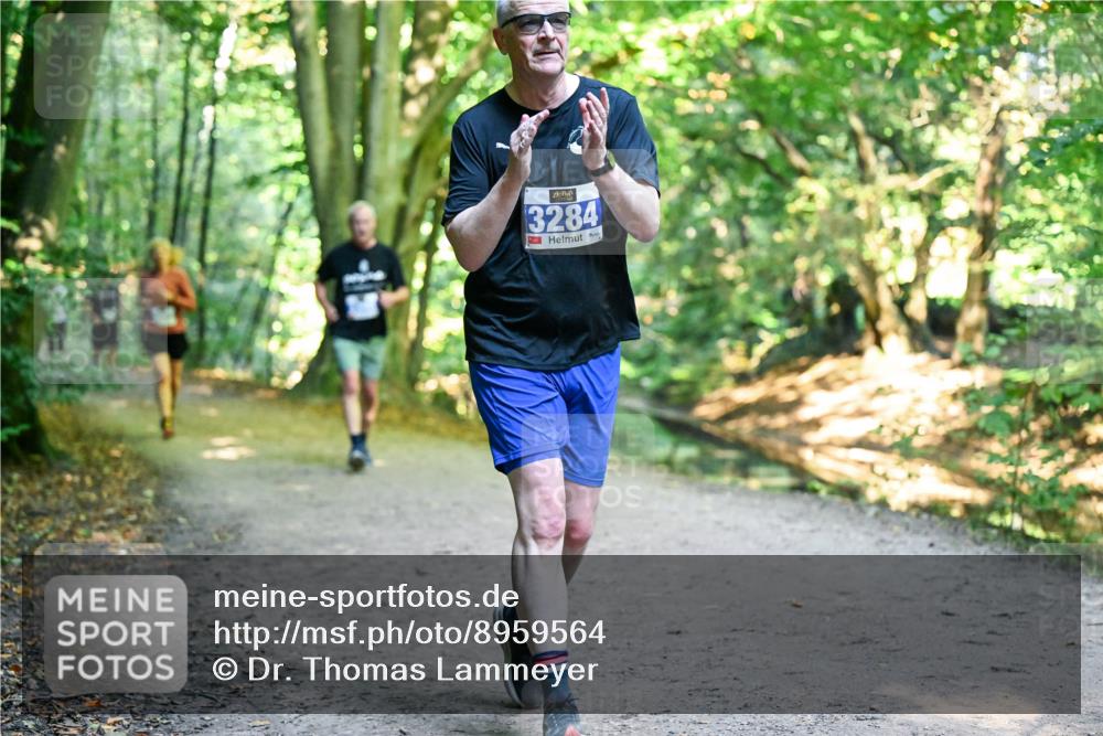 28.09.2025 - 33. Volkslauf durch das schöne Alstertal Dr. Thomas Lammeyer http://msf.ph/oto/8959564 28.09.2025 10:54:46 Laufen 3284 meine-sportfotos.de