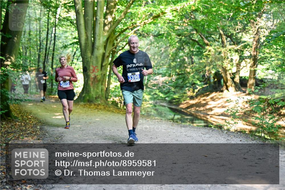 28.09.2025 - 33. Volkslauf durch das schöne Alstertal Dr. Thomas Lammeyer http://msf.ph/oto/8959581 28.09.2025 10:54:48 Laufen 3073, 3398 meine-sportfotos.de
