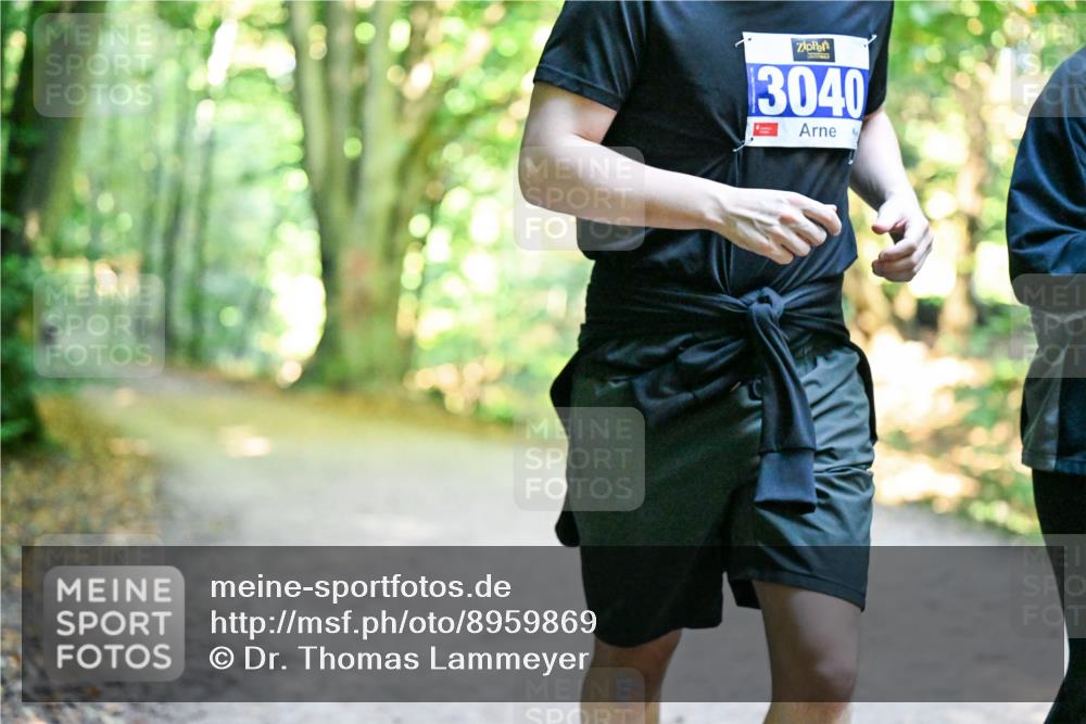 28.09.2025 - 33. Volkslauf durch das schöne Alstertal Dr. Thomas Lammeyer http://msf.ph/oto/8959869 28.09.2025 10:56:33 Laufen 3040 meine-sportfotos.de