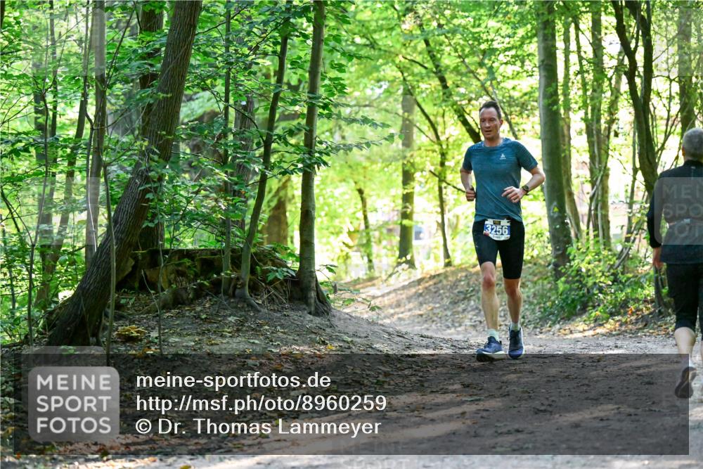 28.09.2025 - 33. Volkslauf durch das schöne Alstertal Dr. Thomas Lammeyer http://msf.ph/oto/8960259 28.09.2025 11:00:58 Laufen 3256 meine-sportfotos.de