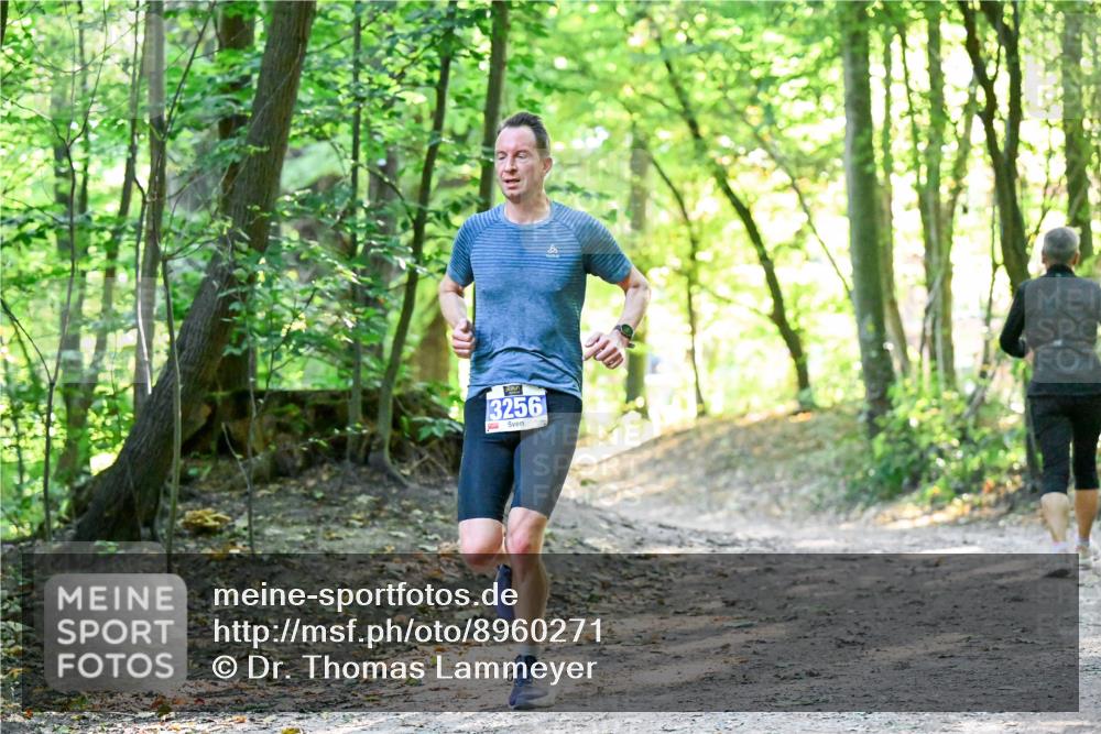 28.09.2025 - 33. Volkslauf durch das schöne Alstertal Dr. Thomas Lammeyer http://msf.ph/oto/8960271 28.09.2025 11:01:00 Laufen 3256 meine-sportfotos.de