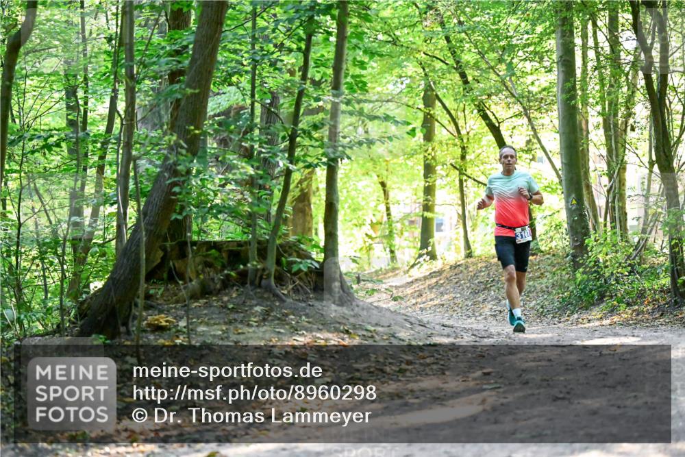 28.09.2025 - 33. Volkslauf durch das schöne Alstertal Dr. Thomas Lammeyer http://msf.ph/oto/8960298 28.09.2025 11:01:59 Laufen  meine-sportfotos.de