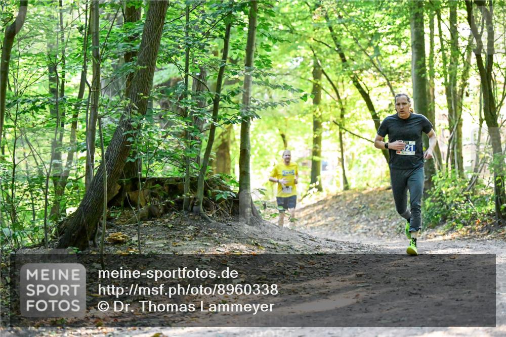 28.09.2025 - 33. Volkslauf durch das schöne Alstertal Dr. Thomas Lammeyer http://msf.ph/oto/8960338 28.09.2025 11:02:14 Laufen  meine-sportfotos.de