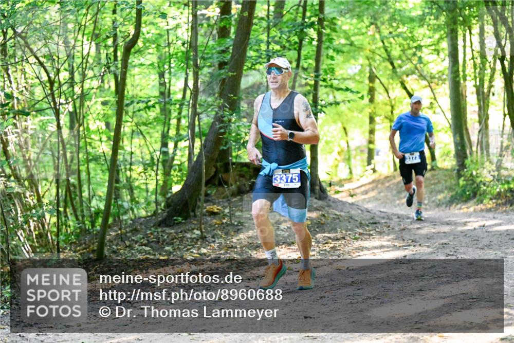 28.09.2025 - 33. Volkslauf durch das schöne Alstertal Dr. Thomas Lammeyer http://msf.ph/oto/8960688 28.09.2025 11:03:58 Laufen 3375, 3373 meine-sportfotos.de