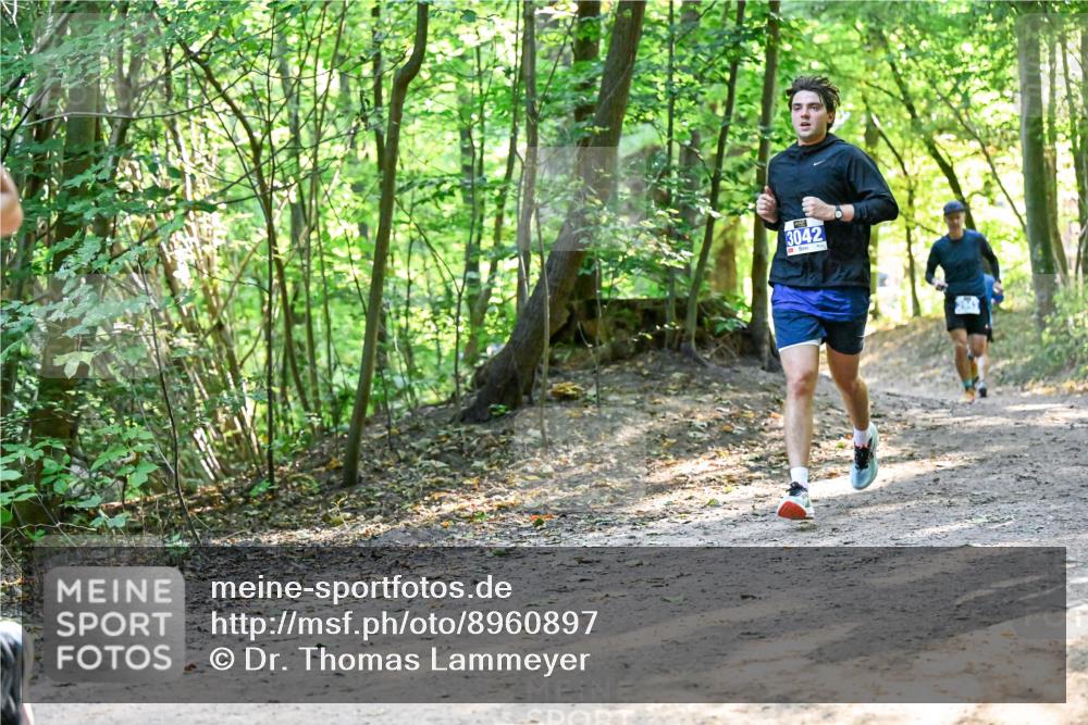 28.09.2025 - 33. Volkslauf durch das schöne Alstertal Dr. Thomas Lammeyer http://msf.ph/oto/8960897 28.09.2025 11:05:32 Laufen 3042 meine-sportfotos.de
