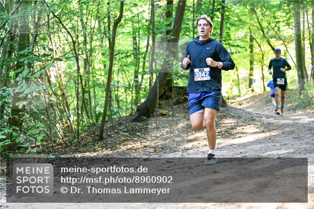 28.09.2025 - 33. Volkslauf durch das schöne Alstertal Dr. Thomas Lammeyer http://msf.ph/oto/8960902 28.09.2025 11:05:32 Laufen 3042 meine-sportfotos.de