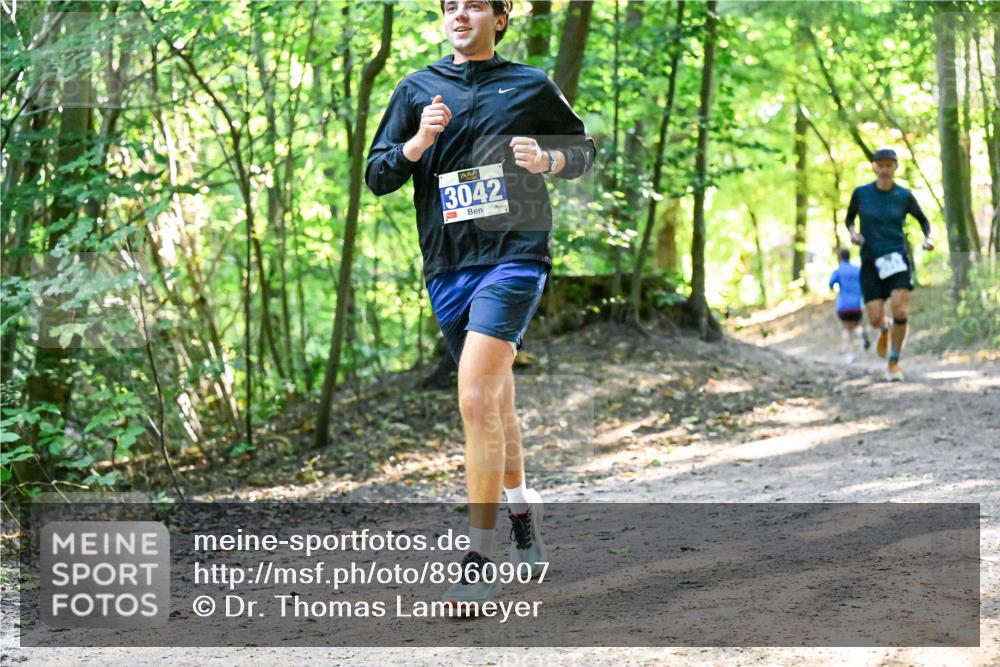 28.09.2025 - 33. Volkslauf durch das schöne Alstertal Dr. Thomas Lammeyer http://msf.ph/oto/8960907 28.09.2025 11:05:33 Laufen 3042 meine-sportfotos.de