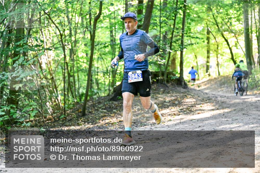 28.09.2025 - 33. Volkslauf durch das schöne Alstertal Dr. Thomas Lammeyer http://msf.ph/oto/8960922 28.09.2025 11:05:35 Laufen 3943 meine-sportfotos.de