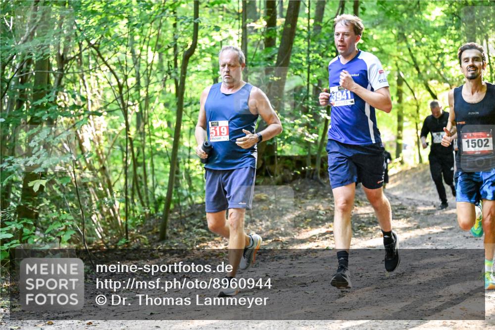 28.09.2025 - 33. Volkslauf durch das schöne Alstertal Dr. Thomas Lammeyer http://msf.ph/oto/8960944 28.09.2025 11:05:49 Laufen 519, 3941, 1502 meine-sportfotos.de