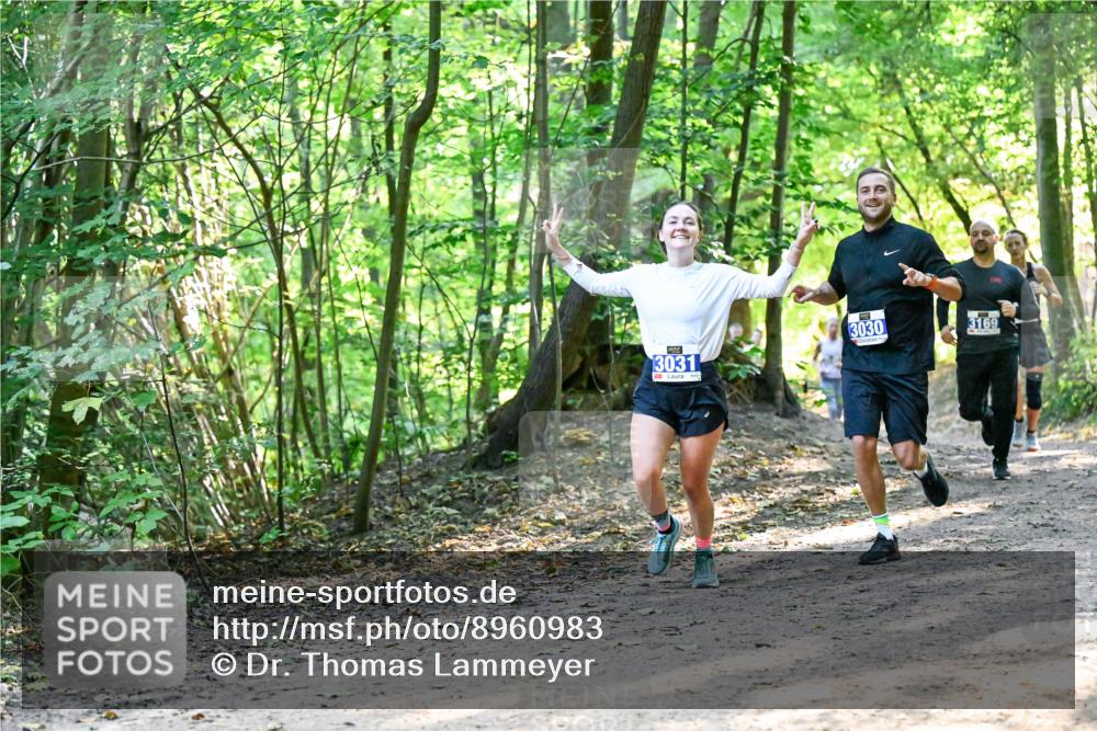 28.09.2025 - 33. Volkslauf durch das schöne Alstertal Dr. Thomas Lammeyer http://msf.ph/oto/8960983 28.09.2025 11:05:55 Laufen 3031, 3030, 3169 meine-sportfotos.de