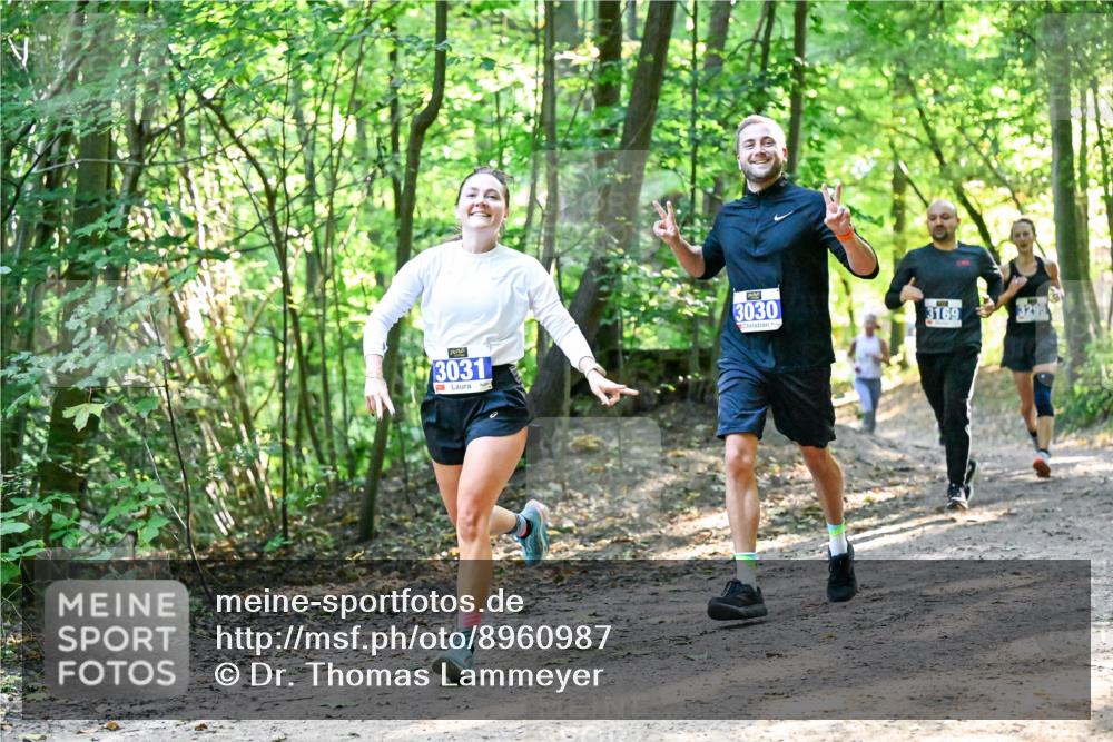 28.09.2025 - 33. Volkslauf durch das schöne Alstertal Dr. Thomas Lammeyer http://msf.ph/oto/8960987 28.09.2025 11:05:56 Laufen 3031, 3030, 3169 meine-sportfotos.de