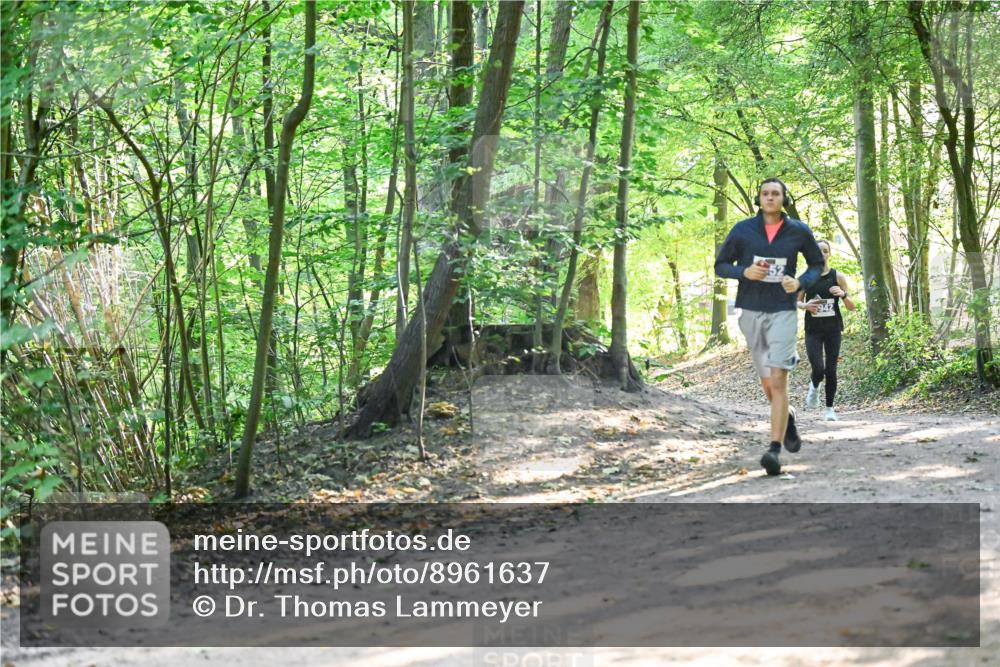 28.09.2025 - 33. Volkslauf durch das schöne Alstertal Dr. Thomas Lammeyer http://msf.ph/oto/8961637 28.09.2025 11:08:01 Laufen  meine-sportfotos.de