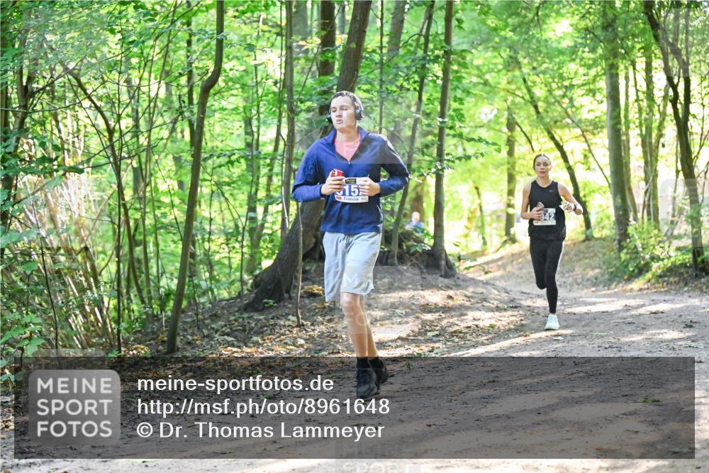 28.09.2025 - 33. Volkslauf durch das schöne Alstertal Dr. Thomas Lammeyer http://msf.ph/oto/8961648 28.09.2025 11:08:03 Laufen 15 meine-sportfotos.de