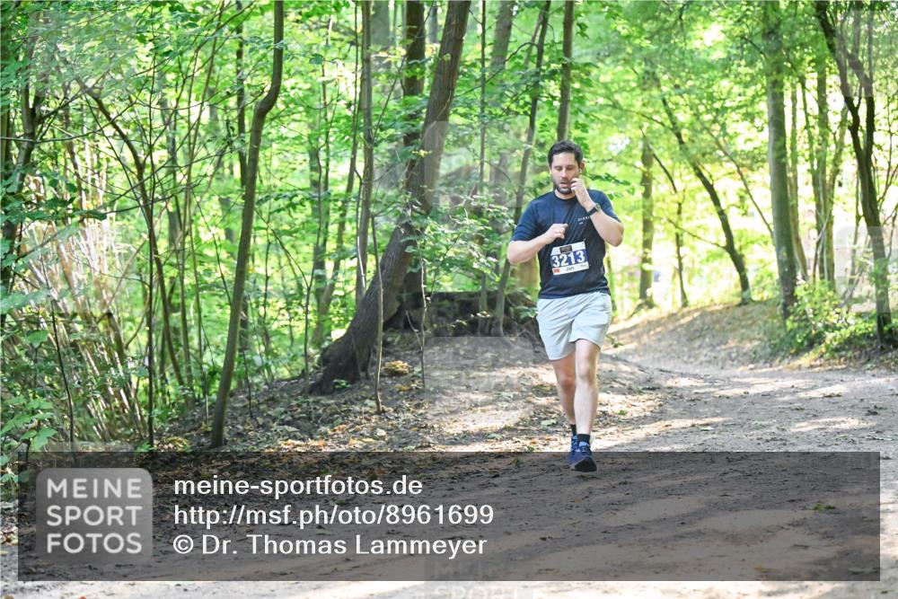 28.09.2025 - 33. Volkslauf durch das schöne Alstertal Dr. Thomas Lammeyer http://msf.ph/oto/8961699 28.09.2025 11:08:13 Laufen 3213 meine-sportfotos.de