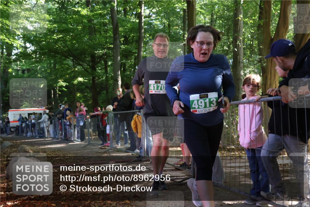 28.09.2025 - 33. Volkslauf durch das schöne Alstertal Strokosch-Dieckow http://msf.ph/oto/8962956 28.09.2025 11:00:12 Ziel 4170 meine-sportfotos.de