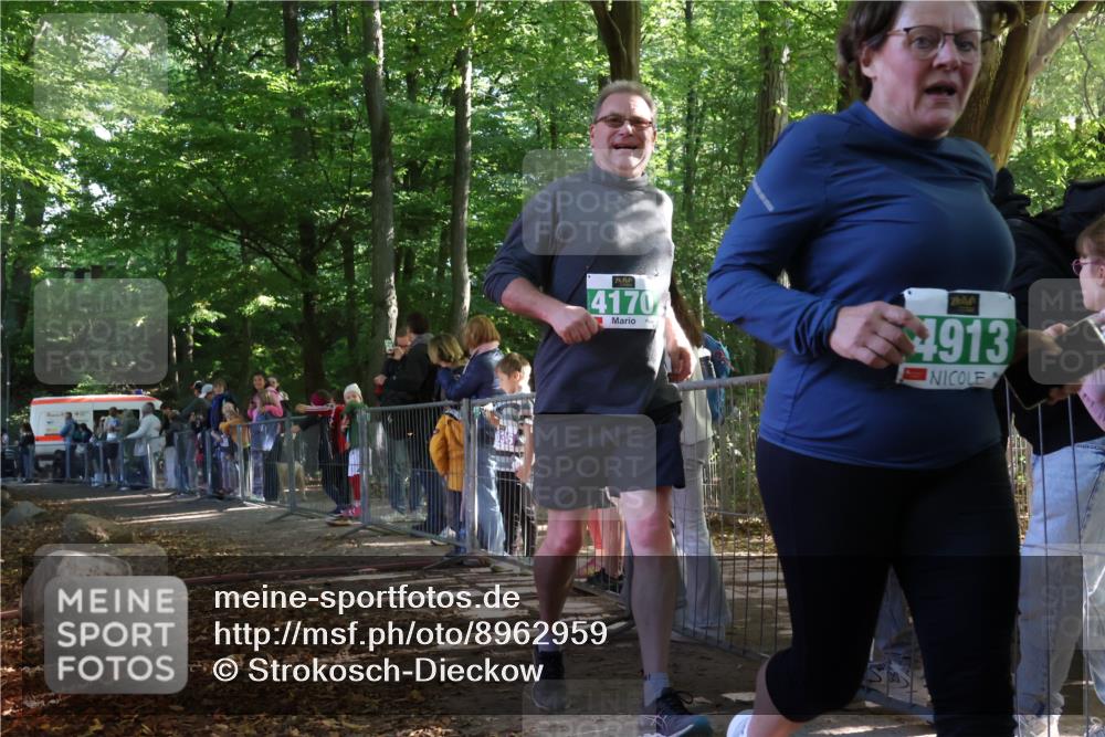 28.09.2025 - 33. Volkslauf durch das schöne Alstertal Strokosch-Dieckow http://msf.ph/oto/8962959 28.09.2025 11:00:12 Ziel 4170 meine-sportfotos.de
