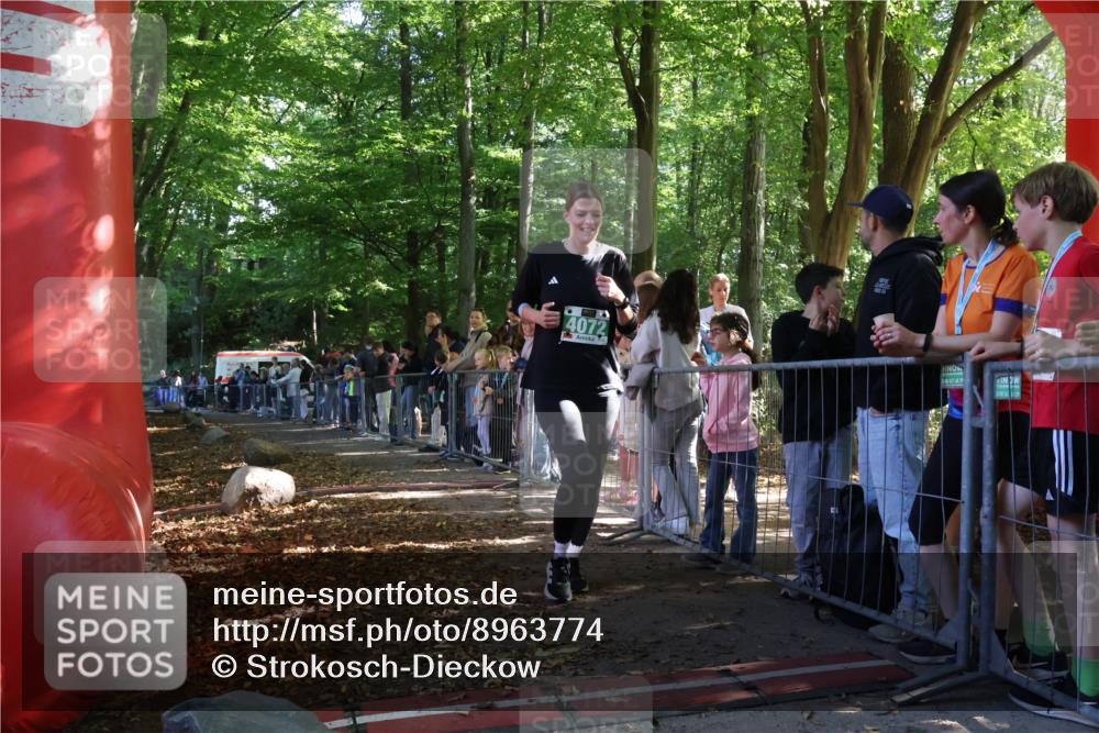 28.09.2025 - 33. Volkslauf durch das schöne Alstertal Strokosch-Dieckow http://msf.ph/oto/8963774 28.09.2025 11:07:29 Ziel  meine-sportfotos.de