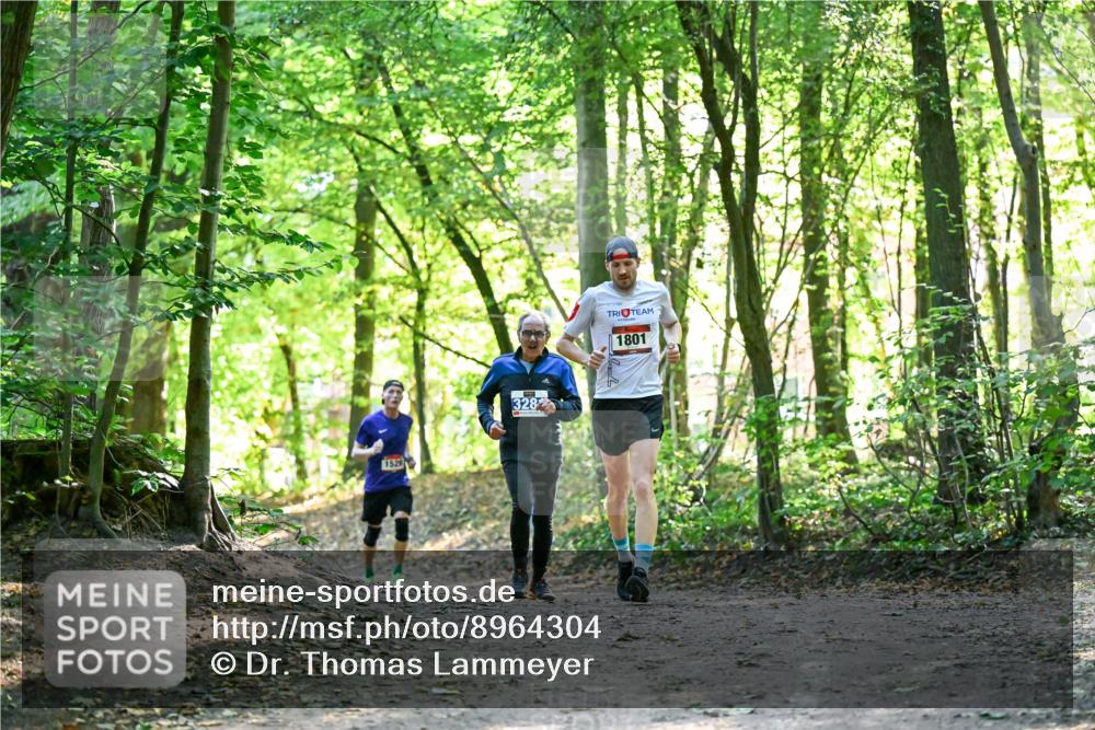 28.09.2025 - 33. Volkslauf durch das schöne Alstertal Dr. Thomas Lammeyer http://msf.ph/oto/8964304 28.09.2025 11:20:14 Laufen 1529, 328, 1801 meine-sportfotos.de