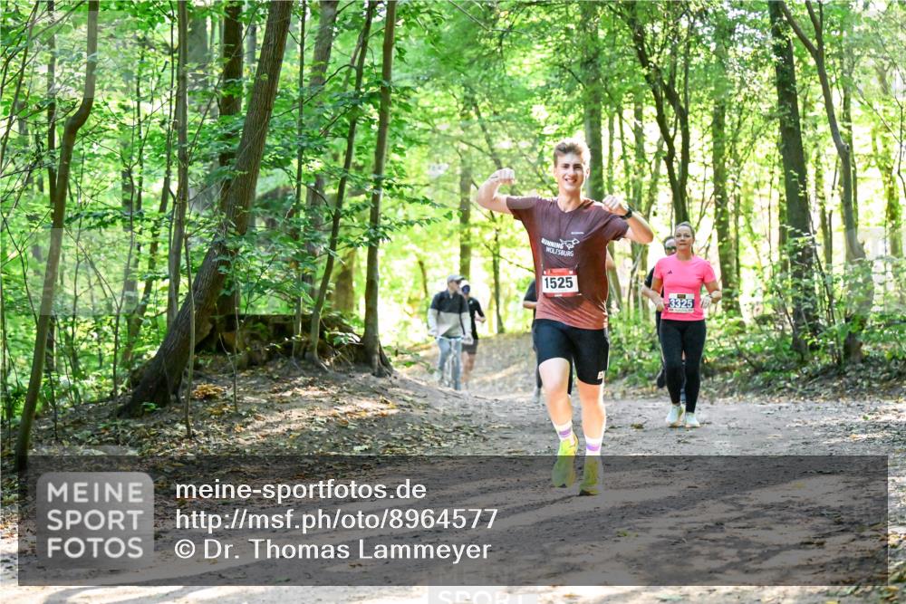 28.09.2025 - 33. Volkslauf durch das schöne Alstertal Dr. Thomas Lammeyer http://msf.ph/oto/8964577 28.09.2025 11:22:28 Laufen 1525, 3325 meine-sportfotos.de