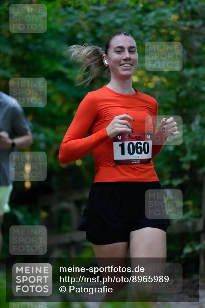 28.09.2025 - 33. Volkslauf durch das schöne Alstertal Patografie http://msf.ph/oto/8965989 28.09.2025 09:15:10 Laufen 1060 meine-sportfotos.de