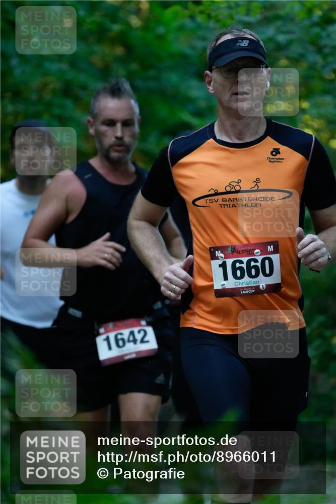 28.09.2025 - 33. Volkslauf durch das schöne Alstertal Patografie http://msf.ph/oto/8966011 28.09.2025 09:15:48 Laufen 1642, 1660 meine-sportfotos.de