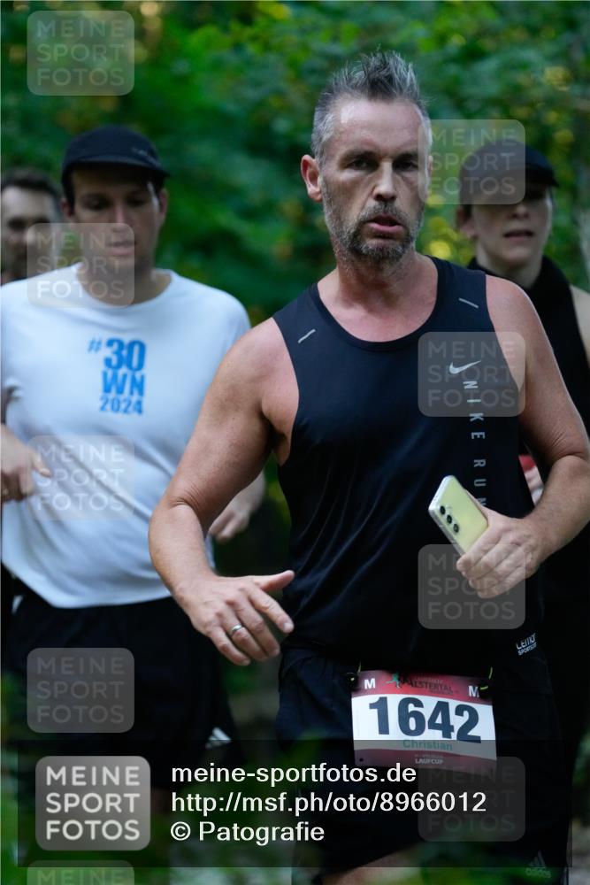 28.09.2025 - 33. Volkslauf durch das schöne Alstertal Patografie http://msf.ph/oto/8966012 28.09.2025 09:15:49 Laufen 30, 2024, 1642 meine-sportfotos.de
