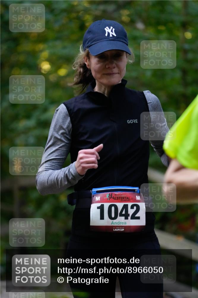 28.09.2025 - 33. Volkslauf durch das schöne Alstertal Patografie http://msf.ph/oto/8966050 28.09.2025 09:17:43 Laufen 1042 meine-sportfotos.de