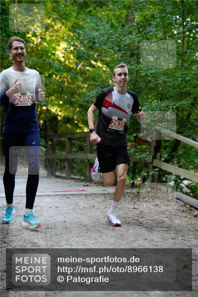 28.09.2025 - 33. Volkslauf durch das schöne Alstertal Patografie http://msf.ph/oto/8966138 28.09.2025 09:29:18 Laufen 2402, 2635 meine-sportfotos.de