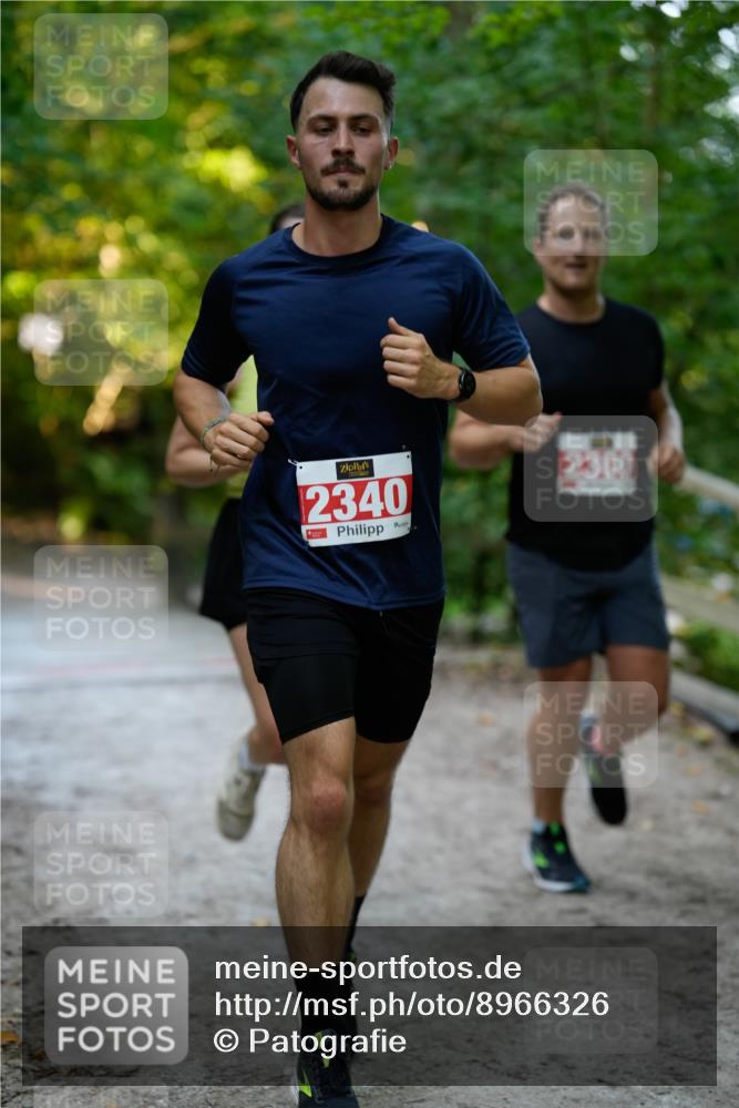 28.09.2025 - 33. Volkslauf durch das schöne Alstertal Patografie http://msf.ph/oto/8966326 28.09.2025 09:36:01 Laufen 2340, 2300 meine-sportfotos.de