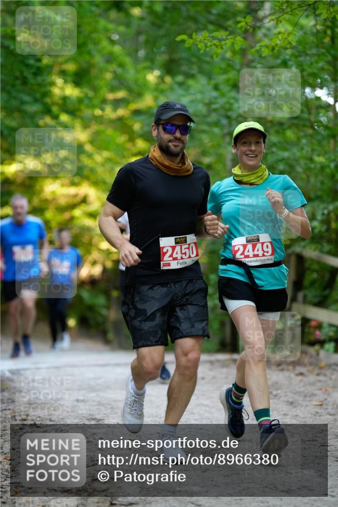 28.09.2025 - 33. Volkslauf durch das schöne Alstertal Patografie http://msf.ph/oto/8966380 28.09.2025 09:37:30 Laufen 2450, 2449 meine-sportfotos.de