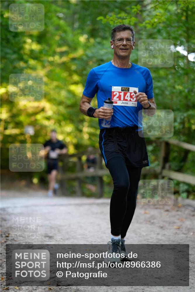 28.09.2025 - 33. Volkslauf durch das schöne Alstertal Patografie http://msf.ph/oto/8966386 28.09.2025 09:37:34 Laufen 2143 meine-sportfotos.de