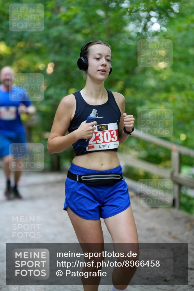 28.09.2025 - 33. Volkslauf durch das schöne Alstertal Patografie http://msf.ph/oto/8966458 28.09.2025 09:39:59 Laufen 2303 meine-sportfotos.de