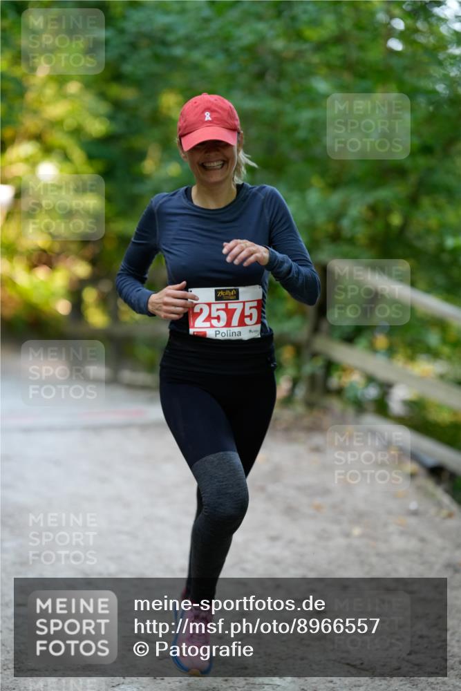 28.09.2025 - 33. Volkslauf durch das schöne Alstertal Patografie http://msf.ph/oto/8966557 28.09.2025 09:48:05 Laufen 2575 meine-sportfotos.de