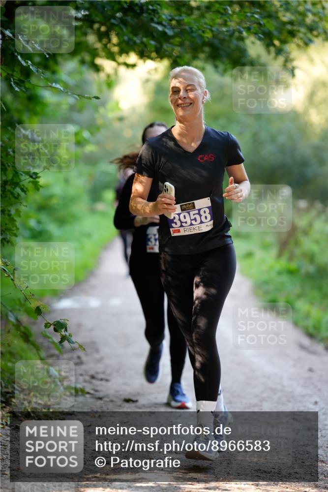 28.09.2025 - 33. Volkslauf durch das schöne Alstertal Patografie http://msf.ph/oto/8966583 28.09.2025 09:51:28 Laufen 3958 meine-sportfotos.de